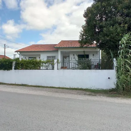Casa Da Nespereira- Lugar Acolhedor Rodeado De Natureza * Soure